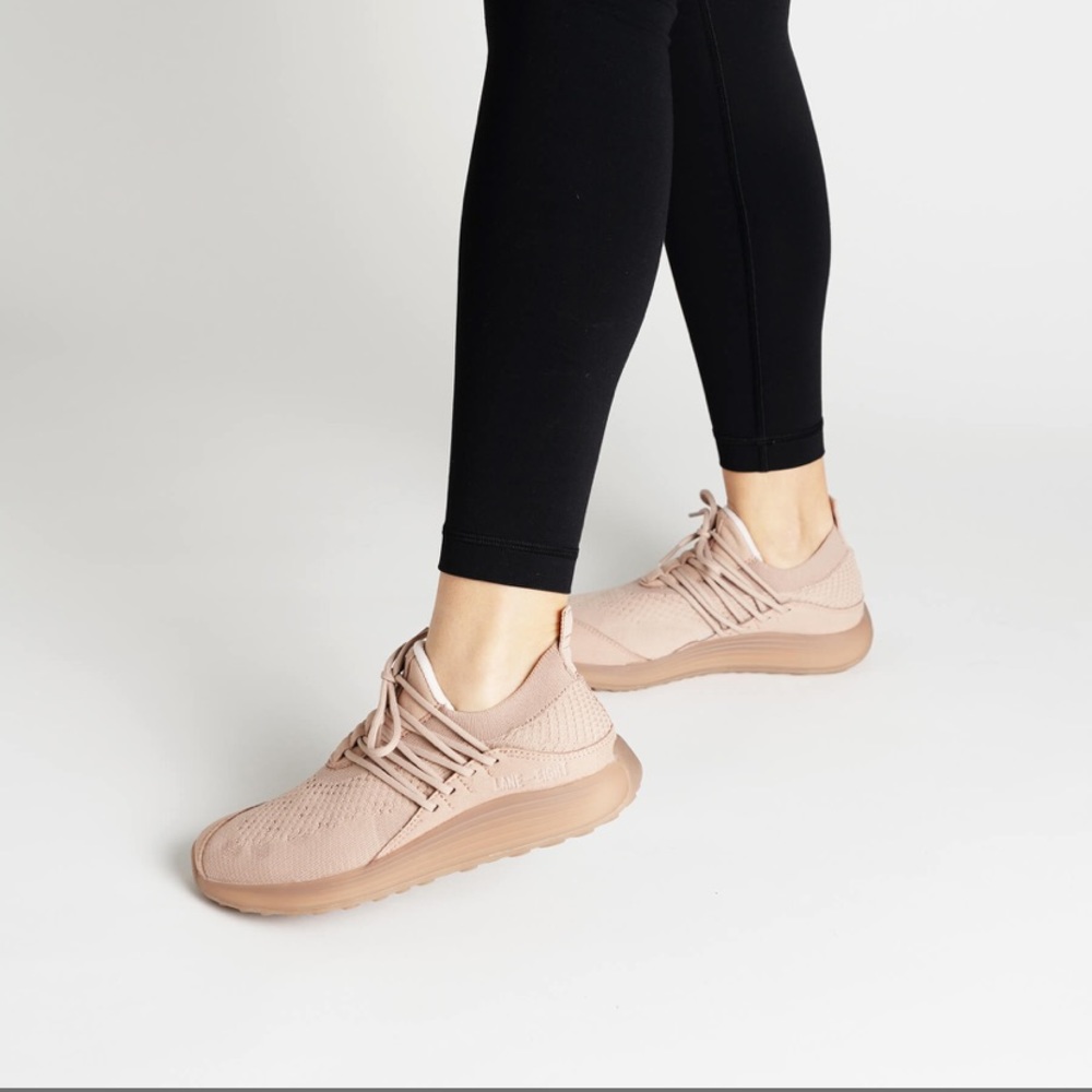 NWT LANE EIGHT Women’s Trainer AD-1 Dusty Rose